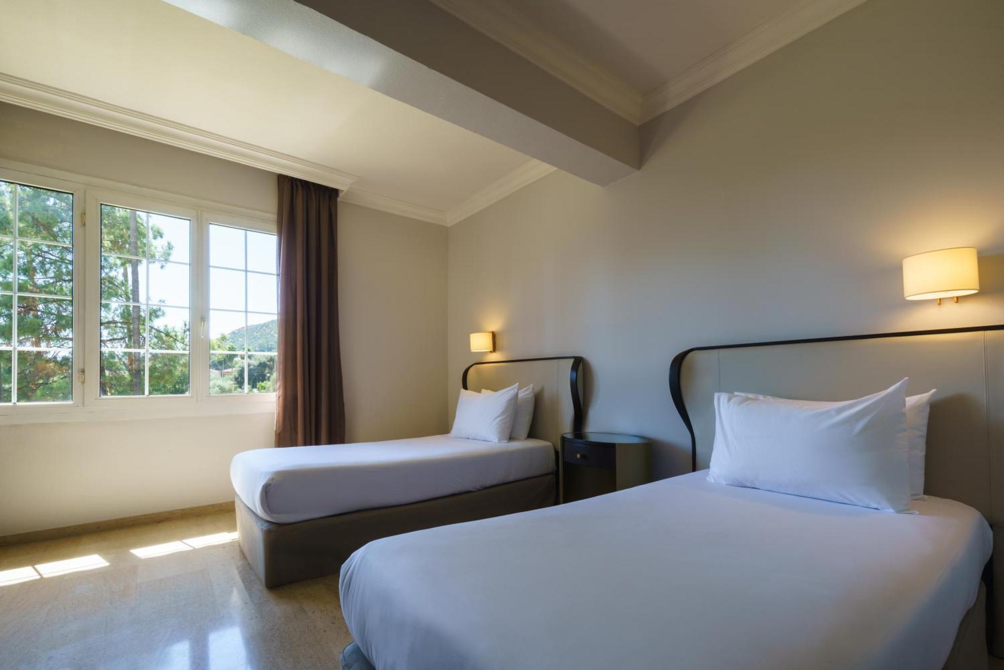 Crisol Jardines De Cordoba Hotell Eksteriør bilde