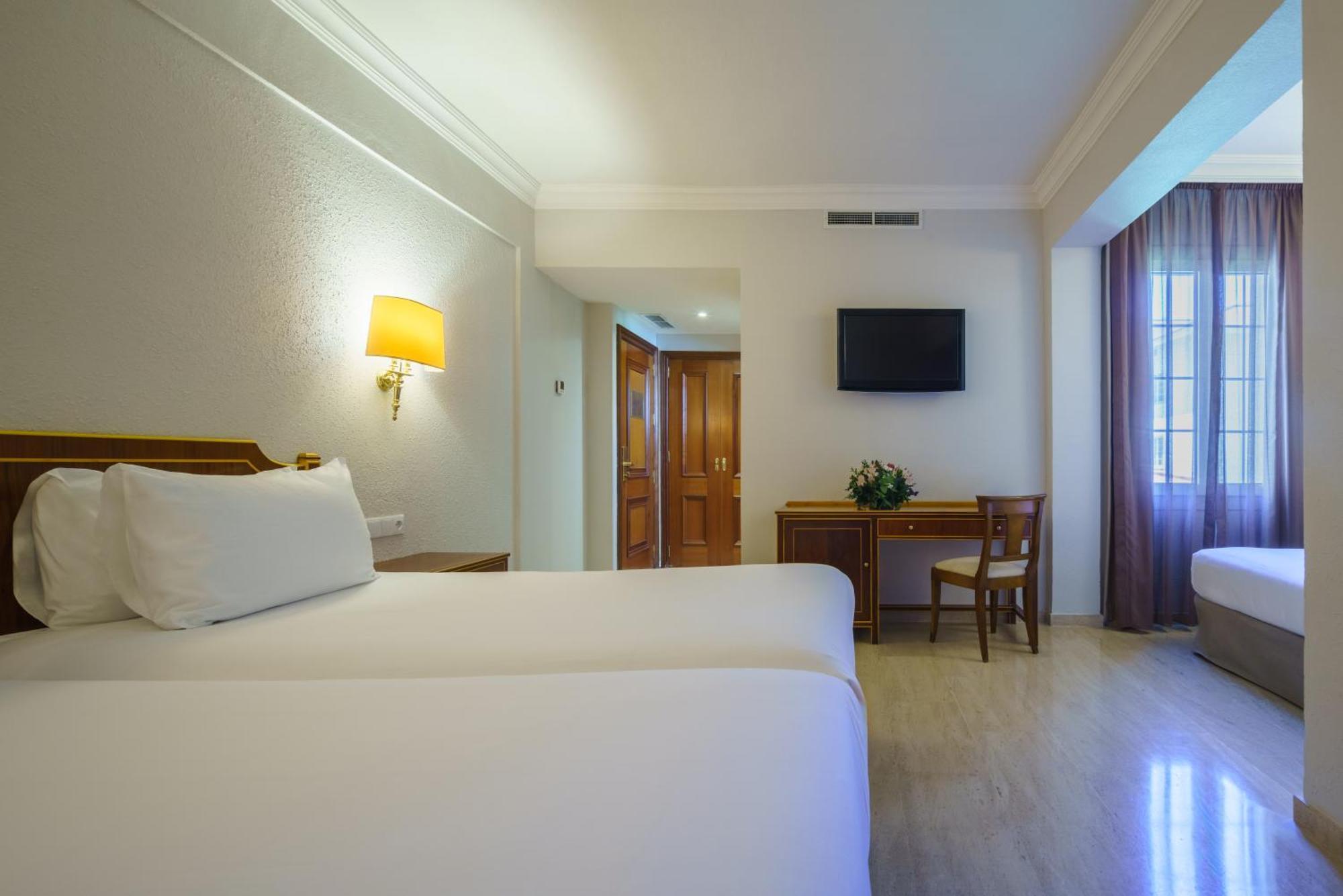 Crisol Jardines De Cordoba Hotell Eksteriør bilde