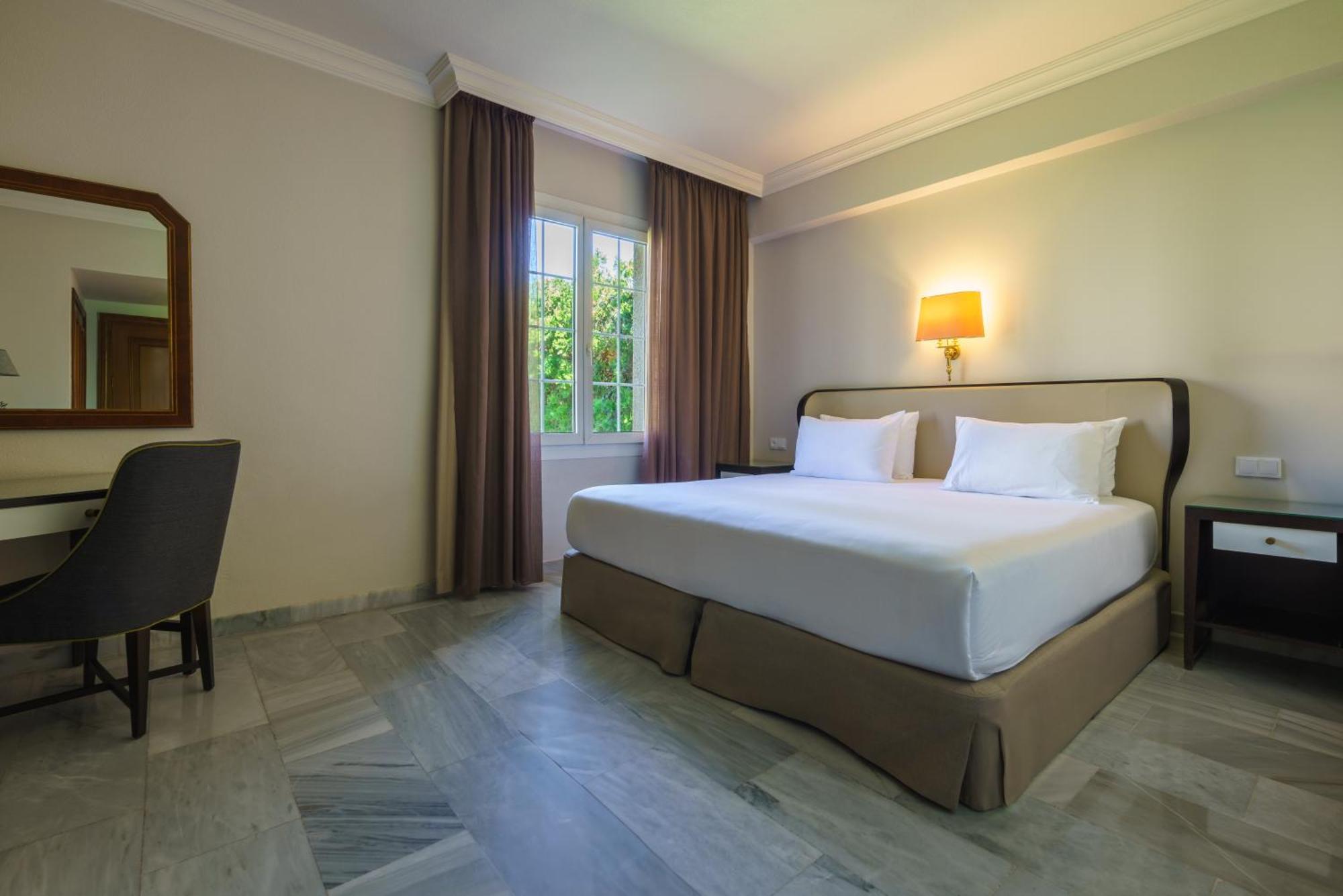 Crisol Jardines De Cordoba Hotell Eksteriør bilde